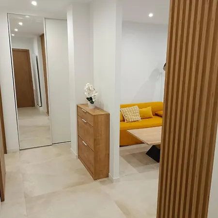 Apartmán T3 Proche Arenes - Parking Gratuit Nîmes